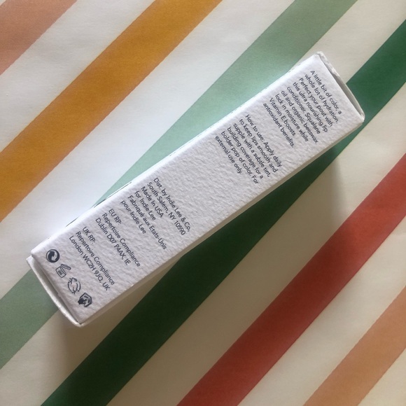 Indie Lee nourishing lip tint-Embrace - Picture 2 of 3